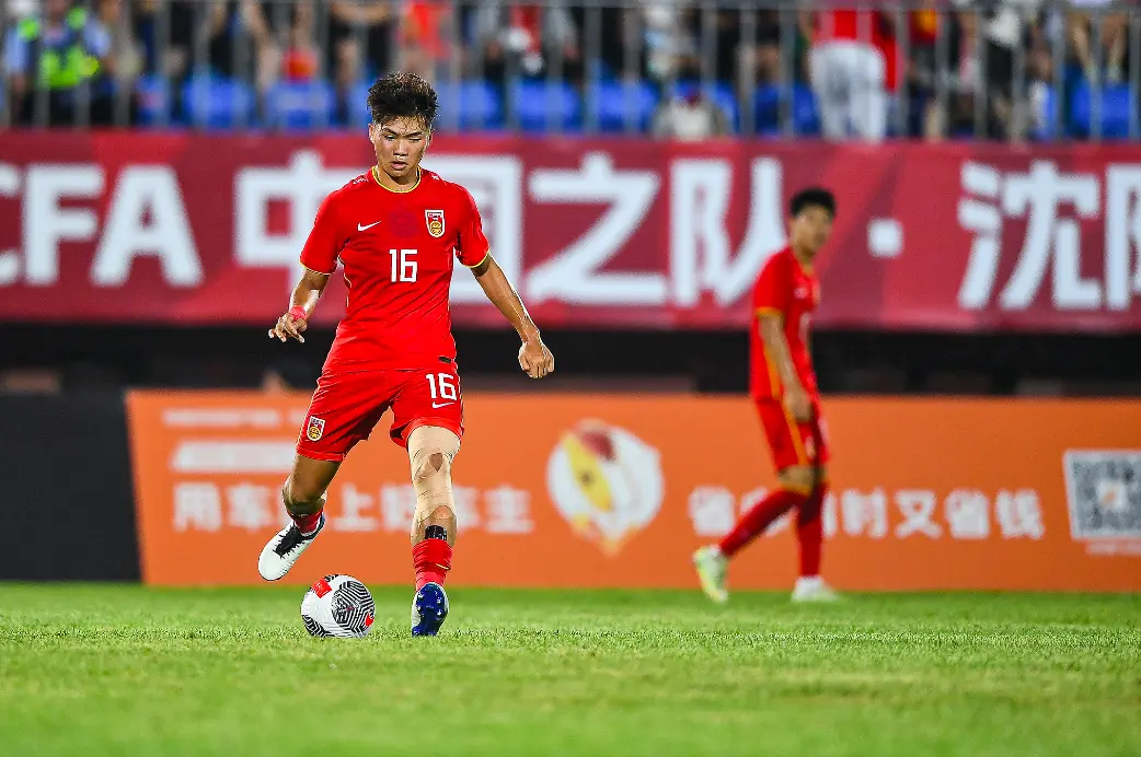 一度3分钟2球追平！中国国少3-4惜败韩国 谢晋替补传射邝兆镭破门