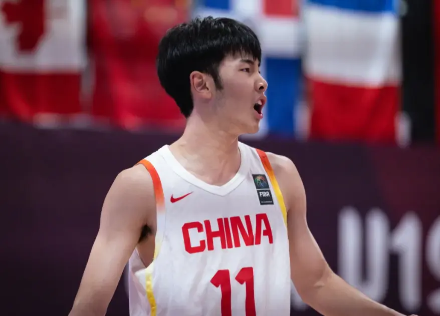 美媒预测张博源将被NBA首轮选中+郇思楠乐透 曾猜中杨瀚森高顺位