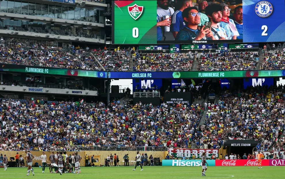 40岁传奇含泪告别世俱杯！门线解围 避免0-3惨案 对手集体致敬