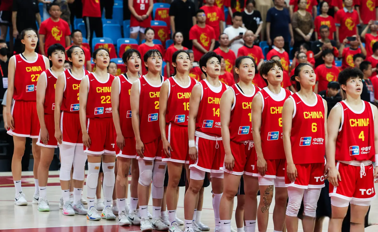 中国女篮12人名单浮出水面，杨氏姐妹稳，内线存短板，3新人留憾