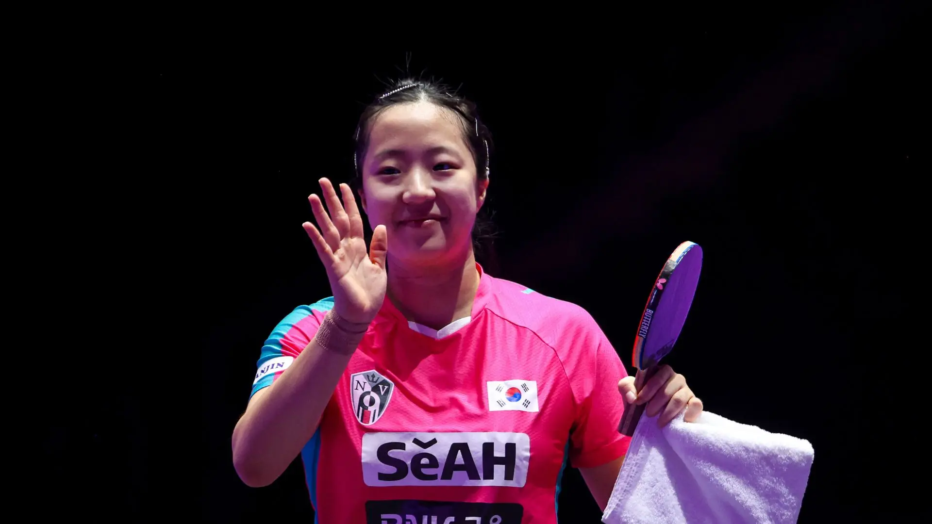 大藤沙月混双1-3，八强及女双16强出炉国乒3席附10赛程CCTV直播