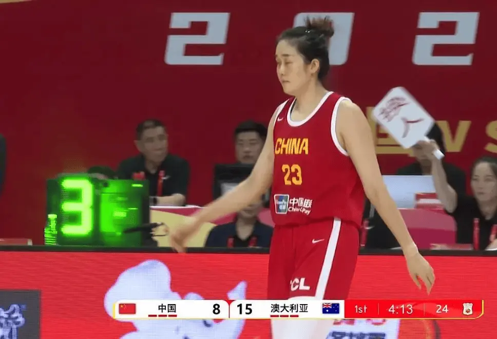 女篮亚洲杯前或裁2人！潘臻琦恐难逃一劫，27岁锋线也大概率离队