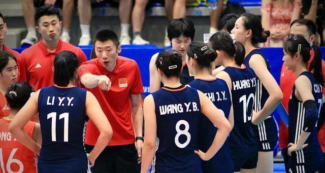 3：2！中国队晋级八强，2分险胜，替补接应救场，袁志用人争议大