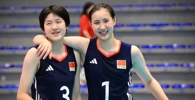 3：2！中国队晋级八强，2分险胜，替补接应救场，袁志用人争议大