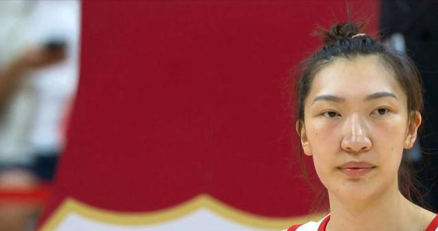 CCTV5直播中国女篮VS印尼, 韩旭引争议, 宫鲁鸣为何不重用王思雨