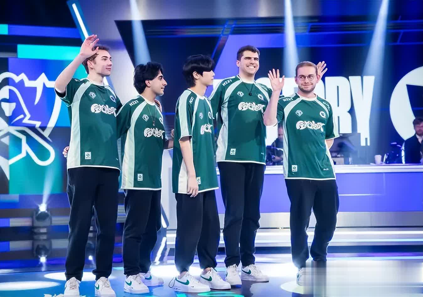 海外网友热议BLG淘汰FLY：FLY差点就3-1了！