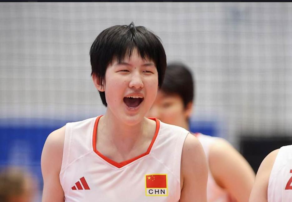 女排1-2连赢2局逆转！决胜局曹烨轩6分奇兵 5人上双晋级