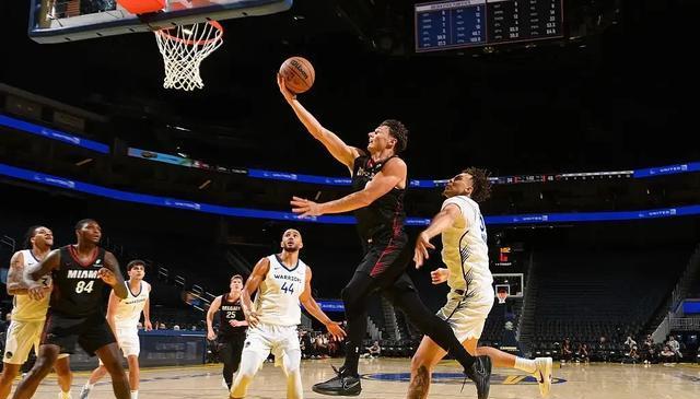 NBA夏季联赛：勇士79-93不敌热火遇二连败！罗14+2+2&拉松15+5+4