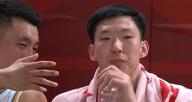 中国第2人！德克萨斯传奇第8顺位选中林葳，有机会去独行侠打球！