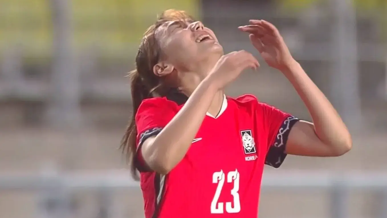 随着中国女足2-2韩国，东亚杯最新积分榜出炉，日本4-0高居榜首！