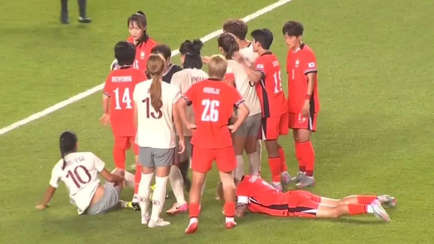 随着中国女足2-2韩国，东亚杯最新积分榜出炉，日本4-0高居榜首！