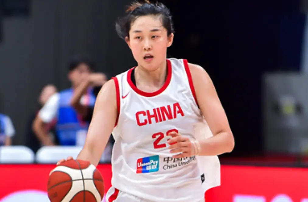 女篮亚洲杯12人名单已明朗！2米26张子宇领衔 潘臻琦或再次被裁掉