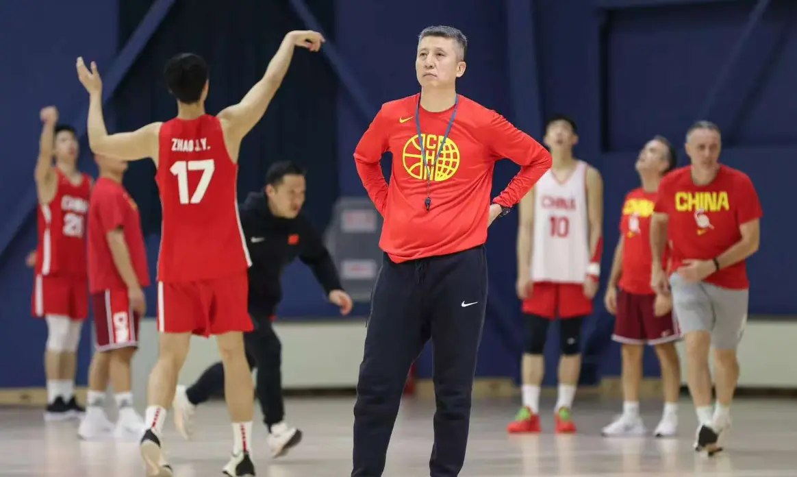 中国男篮VS荷兰！王俊杰上演首秀，郭士强拒绝输球