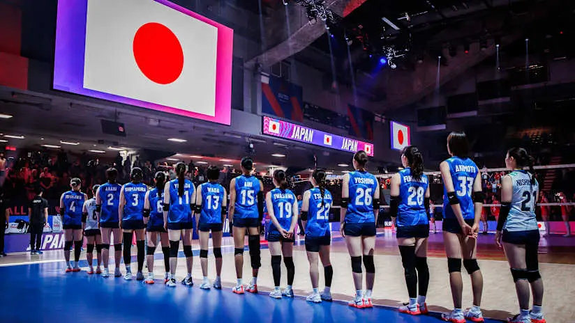 最新积分榜：中国女排3-2胜，仍被日本反超！附赛程CCTV直播