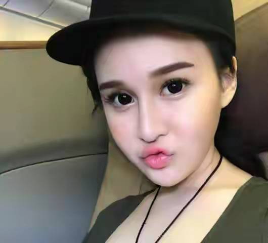 赵本山女儿赵一涵：星二代光环下的重度抑郁，她究竟经历了什么？