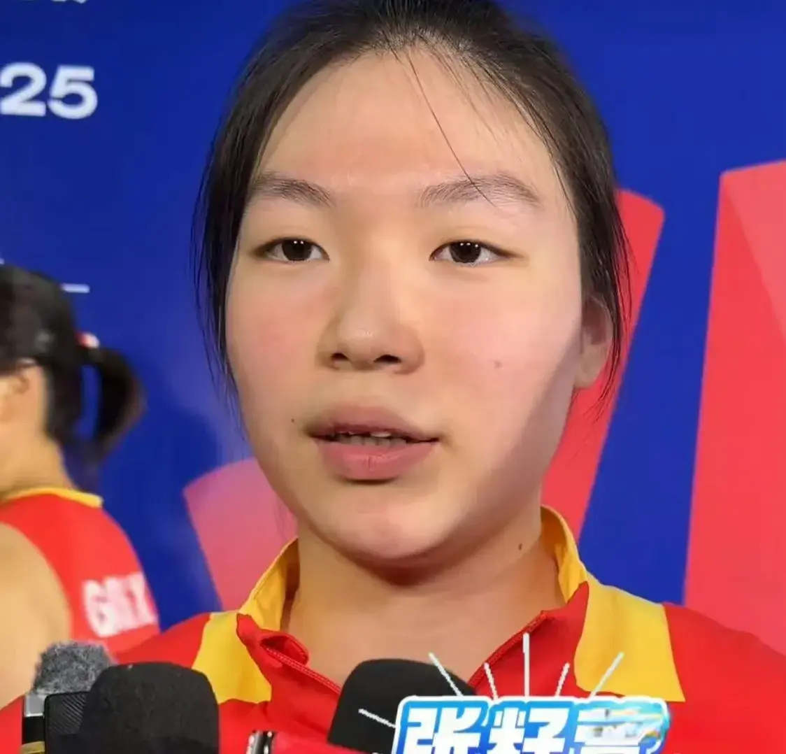 中国女排副攻还是配不上，赵勇应多想想办法，袁心玥陈晓辉二选一