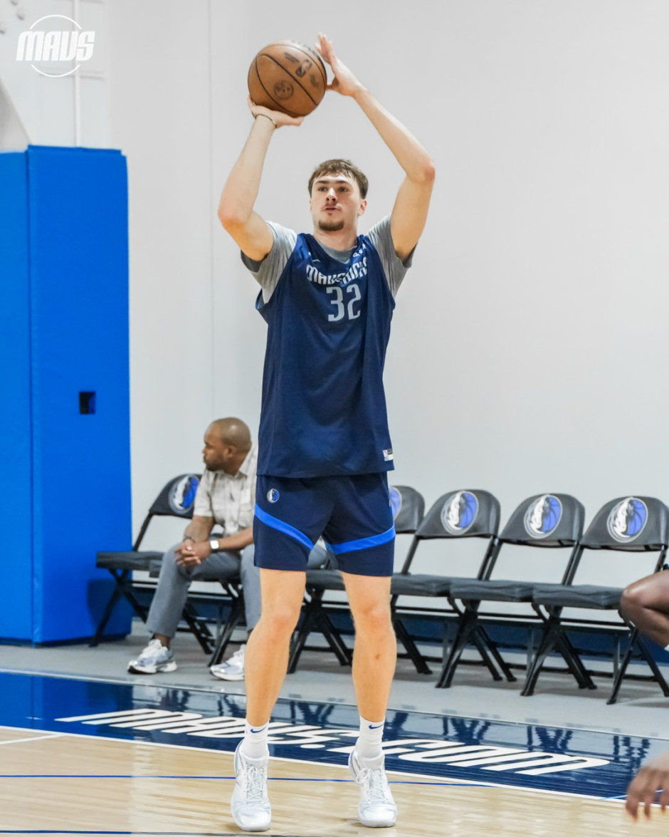 NBA新状元库珀-弗拉格大学数据详情一览