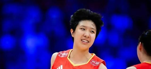 赵勇再现关键换人，中国女排新星力挽狂澜，庄宇珊还能首发吗？