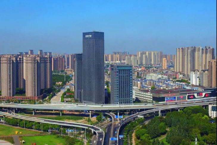 成都土拍三宗宅地收金21亿元 华润溢价加仓青羊新城