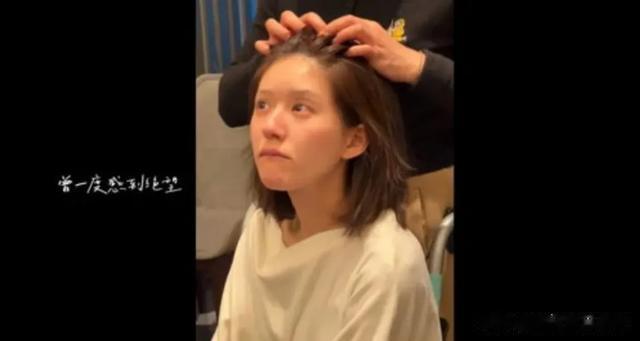 赵本山女儿球球回应抑郁症发作，称十年了父母早已麻木