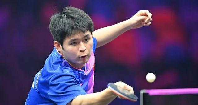林诗栋3-0冯翊新，WTT大满贯次轮，林诗栋实力碾压，轻松晋级16强