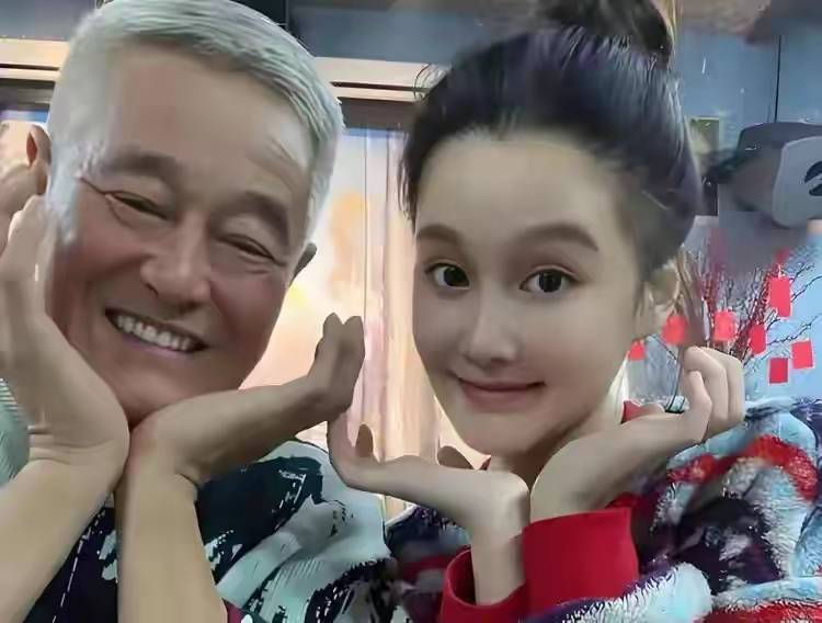 赵本山女儿球球:光环背后,抑郁之痛何时休?