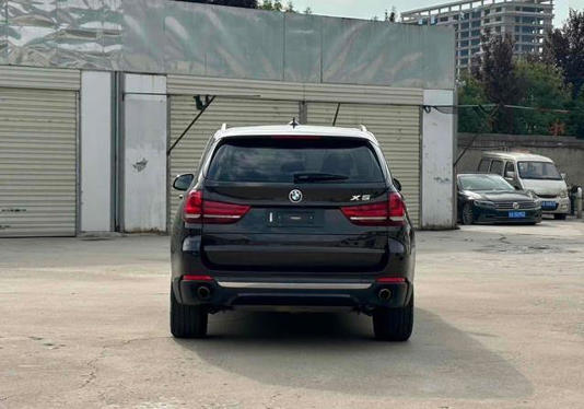 25万入手18年宝马X5，车况靠谱却有小瑕疵？