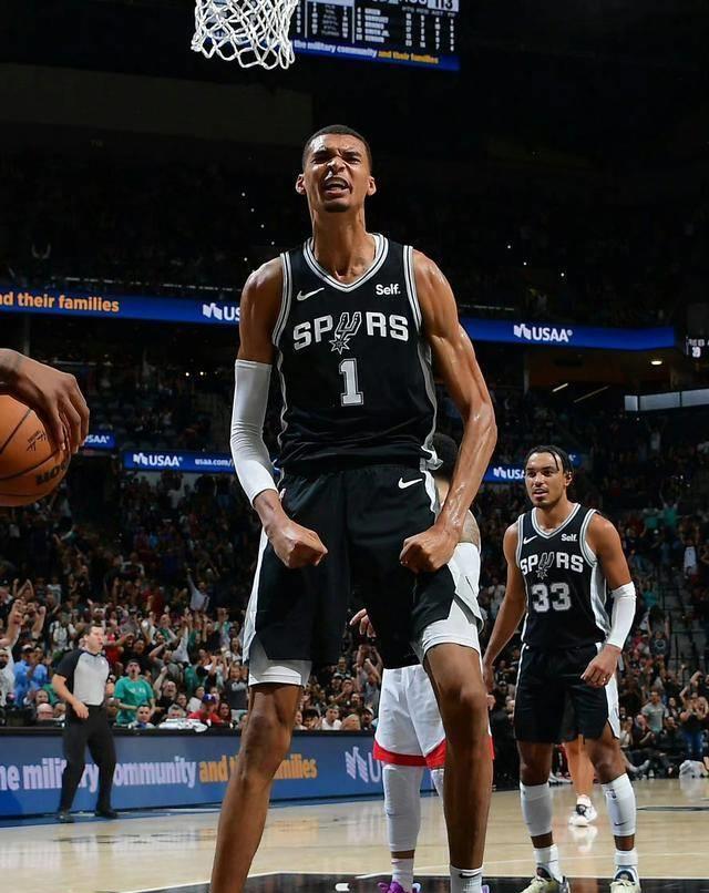 NBA杯分组出炉：开拓者将面对掘金、马刺等强劲对手