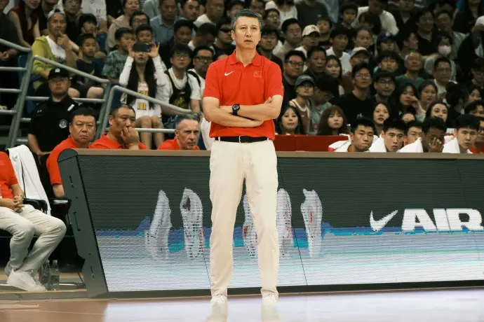 中国男篮热身赛出岔子，原定4场比赛如今变成2场，郭士强失算了