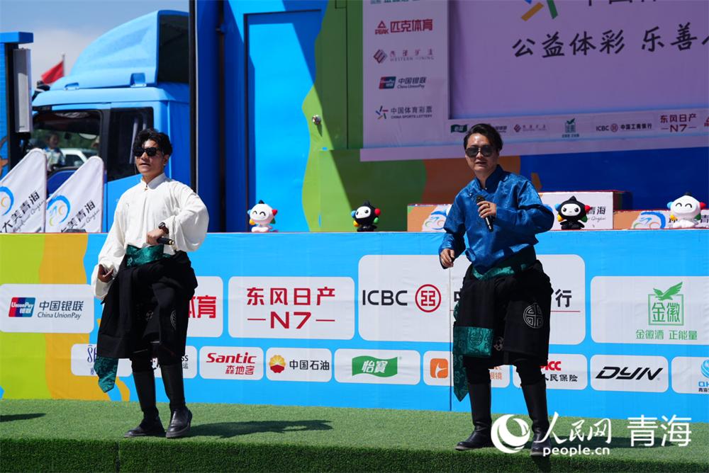 2025环青赛第五赛段 墨西哥选手险胜 黄衫竞争进入白热化