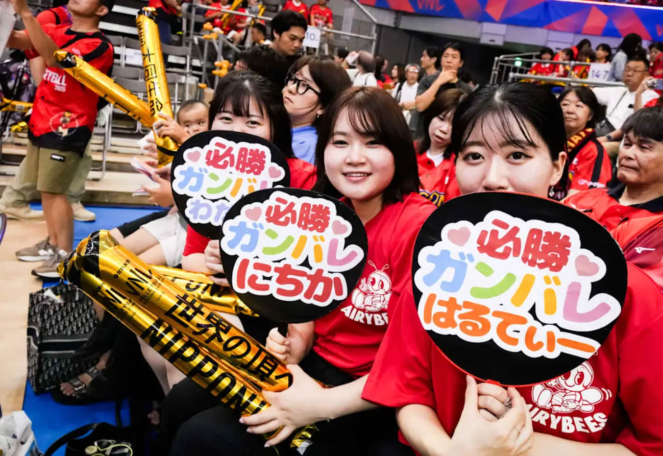 韩国女排0-3日本跌至倒数第一！韩媒绝望发声：惨烈坠落降级在眼前
