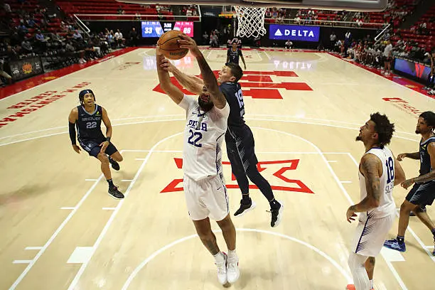 NCAA顶级内线得分手？76人内线新秀在夏季联赛中依然没有找到状态