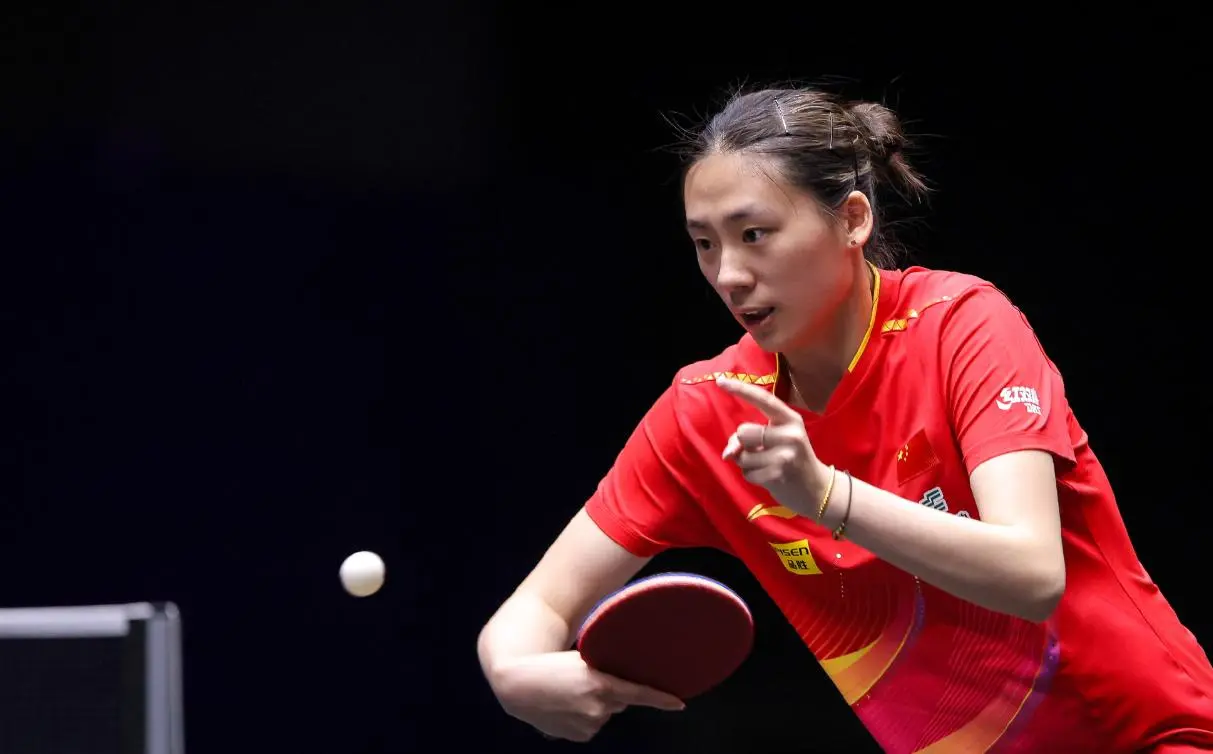 女单世界前二败给了球台！孙颖莎王曼昱皆出局，陈熠表态不留遗憾