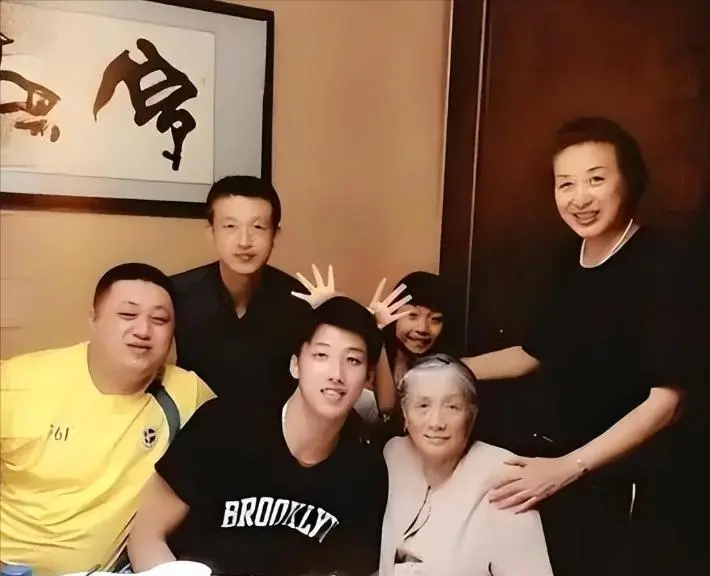 他是中国天才却入日籍，声称最想赢中国队，退役后还想回国捞金？