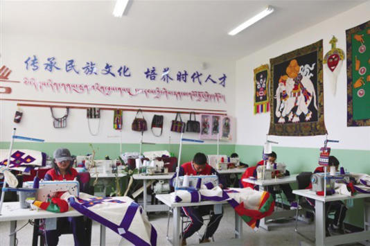 山南市特殊教育学校：用温暖呵护，让残障儿童拥抱美好未来