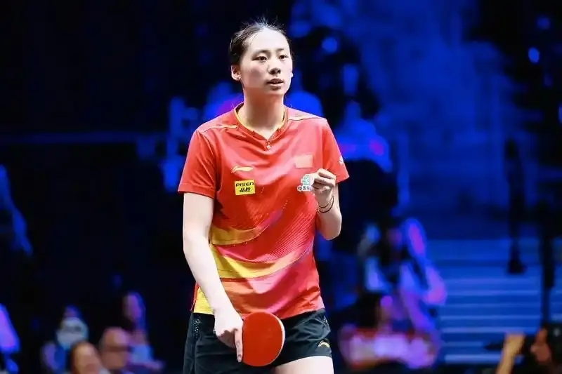 爆冷出局，止步16强，孙颖莎状态低迷原因找到，王励勤不该犯错