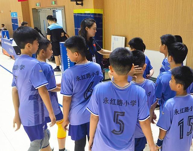 合肥市永红路小学荣获2025年安徽省中小学生手球联赛亚军