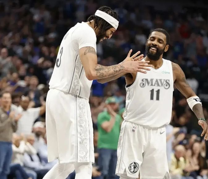 杨瀚森评NBA历史首发五人：詹眉约基奇东契奇欧文 因年龄小全选现役