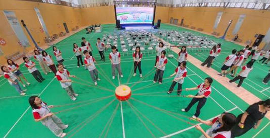 135名学生齐聚深圳，法治交流火花四溅，大湾区未来靠他们？