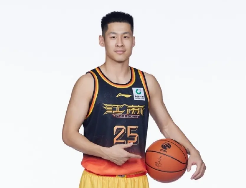 场均6分能进全明星！上海男篮完成交易，得到国手后卫！