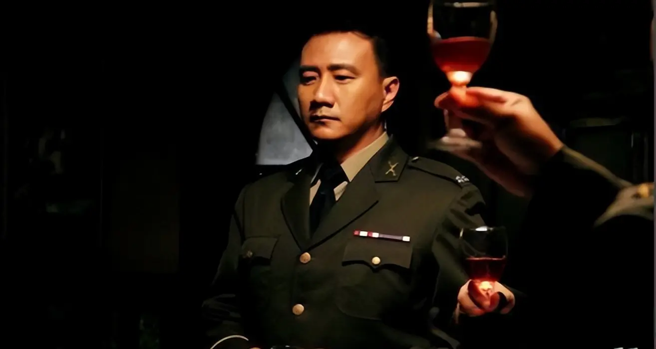 天津卫视首播！36集谍战大作，国家一级演员坐镇，谍影重重