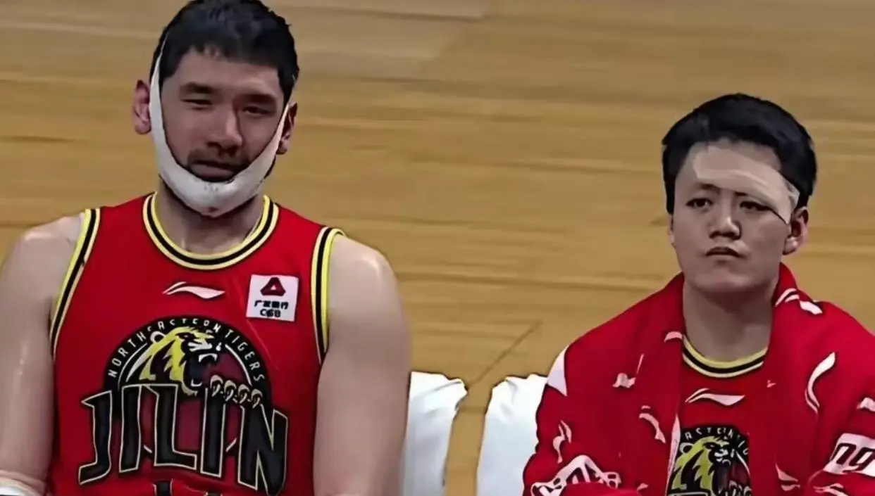 马布里公然点名杜锋！称NBA更文明，不会像CBA教练用脚去拌人