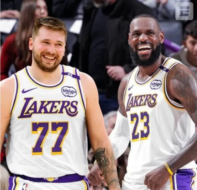杨瀚森评NBA历史首发五人：詹眉约基奇东契奇欧文 因年龄小全选现役