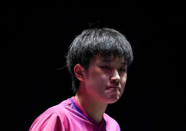 乱套，8强出6席！日本大黑马3-2逆转，林诗栋1／4决赛对手出炉