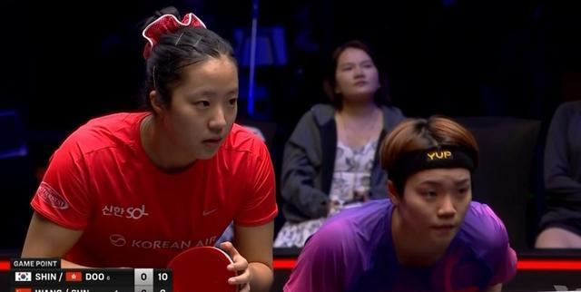 孙颖莎王曼昱3-1申裕斌杜凯琹晋级四强，林诗栋蒯曼晋级向鹏出局
