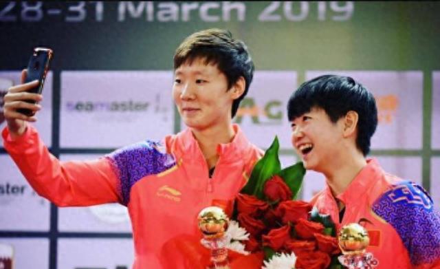中国女乒大捷！3-0、3-1、3-2，世界第一孙颖莎王曼昱7将强势冲冠