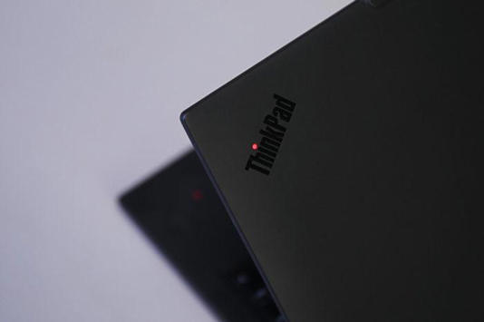 ThinkPad T14 Gen 6 AI元启版上手体验：延续经典，用AI助力降本增效