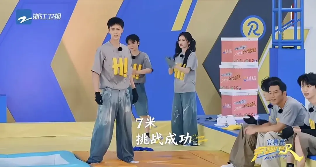 李昀锐跳出7米的那一刻，郑恺的跑男时代结束了