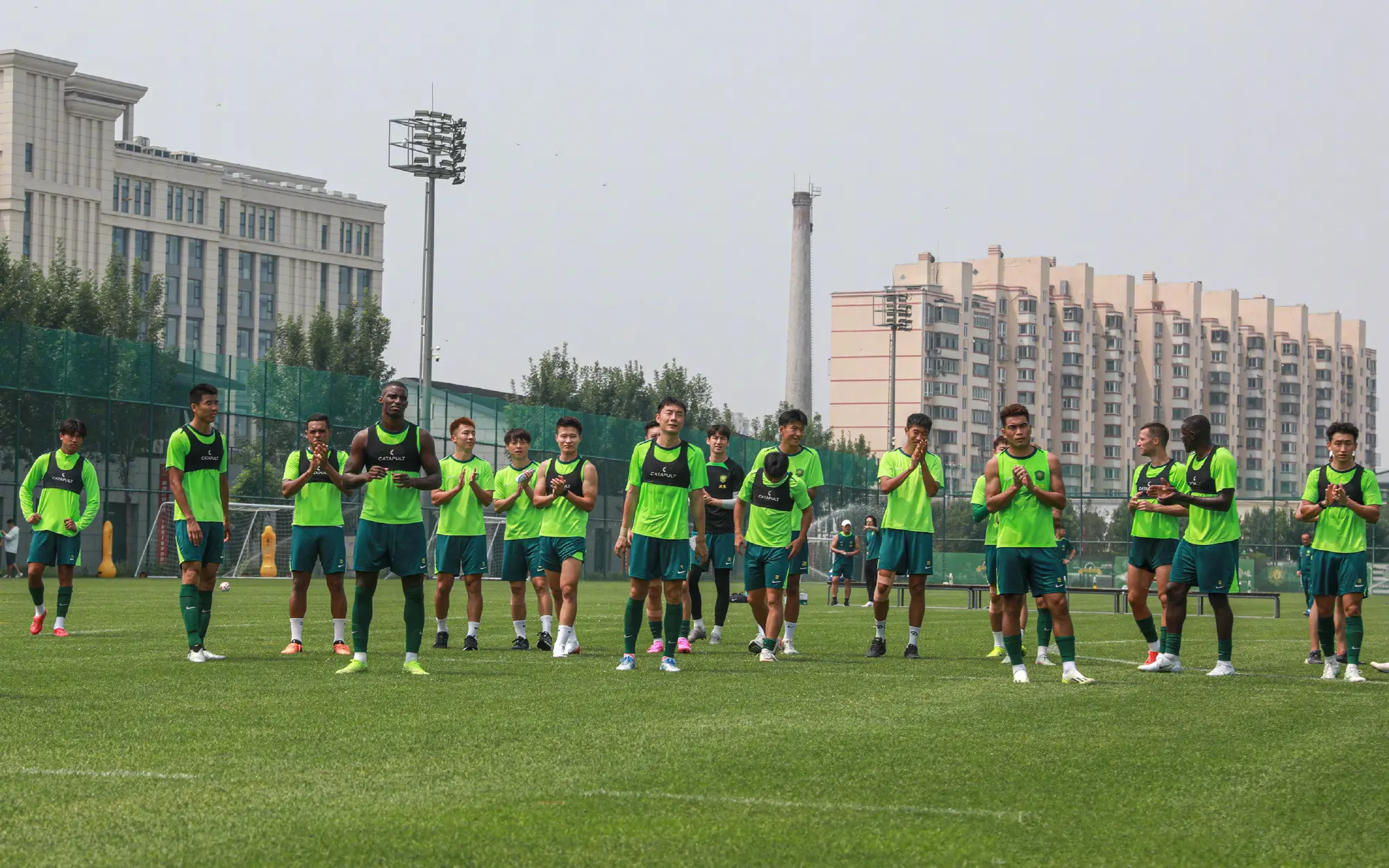 中超最新热身赛：浙江队2-1大连英博，双方新援破门，国安5-4梯队