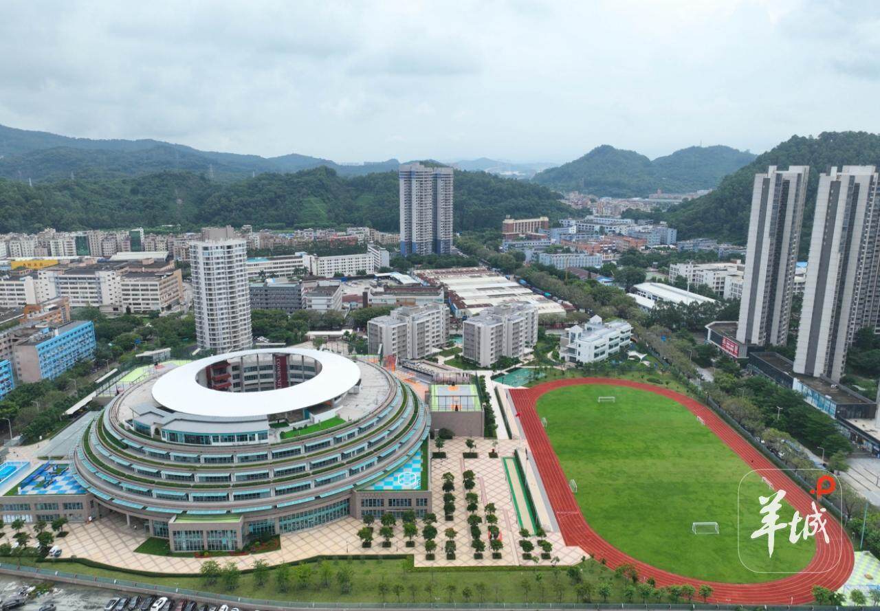 “校园足球季”移师南沙，全国16支名校球队竞逐绿茵